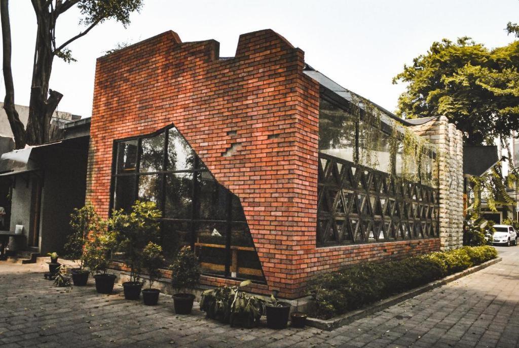 Oyo 90438 Mampang 34 Residence Jacarta Exterior foto